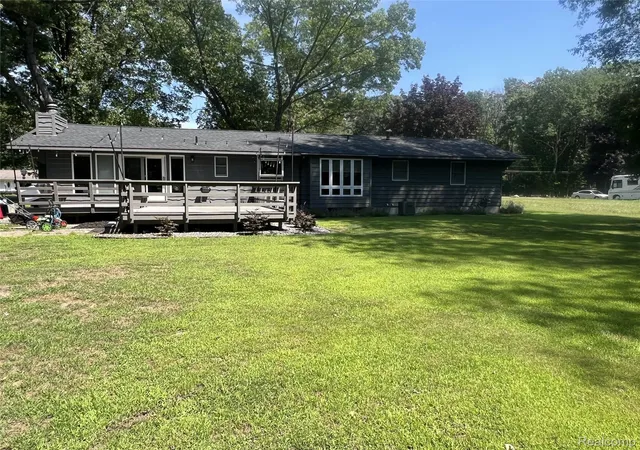 Photo 3 of Single family home for sale at 1439 Ivanhoe Rd, Ludington, MI 49431 | MLS# 20261057334 | Listing updated on 2026-07-25