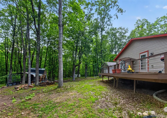 Photo 3 of Single family home for sale at 4522 Red Fox Run, Farwell, MI 48622 | MLS# 20261057340 | Listing updated on 2026-09-12