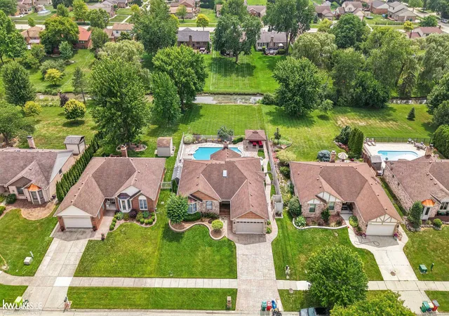 Photo 3 of Single family home for sale at 15444 Windsong Dr, Macomb, MI 48044 | MLS# 58050215971 | Listing updated on 2026-07-23