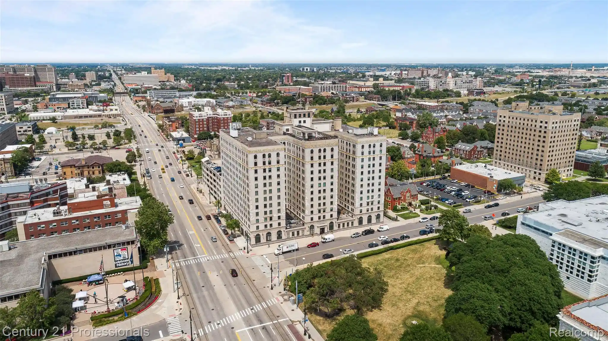 Listing Photo 49 - Condo for sale in 15 E Kirby St located at 15 E Kirby St, Detroit, MI 48202 - Unit #1120