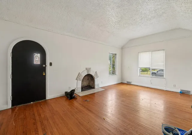 Photo 3 of Single family home for sale at 15906 Collingham Dr, Detroit, MI 48205 | MLS# 20261057356 | Listing updated on 2026-07-24