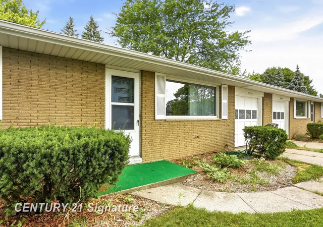5th image of 2955 Whitfield Dr, Saginaw, MI 48603 | MLS# 61050215975