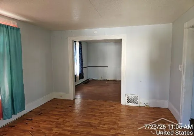 Photo 3 of Single family home for sale at 512 N Porter St, Saginaw, MI 48602 | MLS# 61050215983 | Listing updated on 2026-07-23