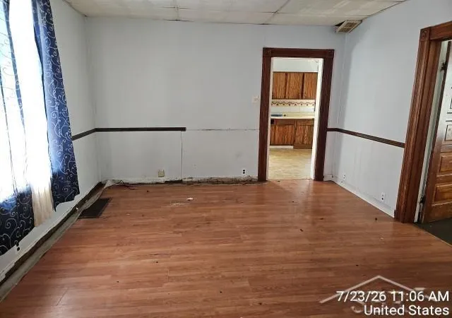 Photo 4 of Single family home for sale at 512 N Porter St, Saginaw, MI 48602 | MLS# 61050215983 | Listing updated on 2026-07-23