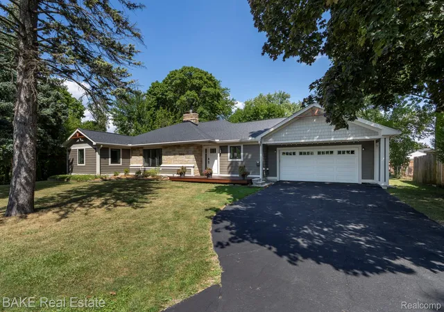 Photo 1 of Single family home for sale at 590 N Sheldon Rd, Plymouth, MI 48170 | MLS# 20261057383 | Listing updated on 2026-09-06