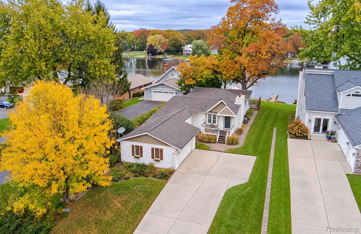 Photo 1 of Single family home for sale at 10470 King Rd, Davisburg, MI 48350 | MLS# 20261057401 | Listing updated on 2026-10-29