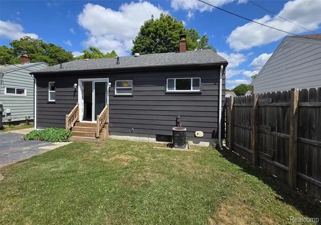 Photo 1 of Sale Pending at 3718 Woodrow Ave, Flint, MI 48506 | MLS# 20261057404 | Listing updated on 2026-09-13