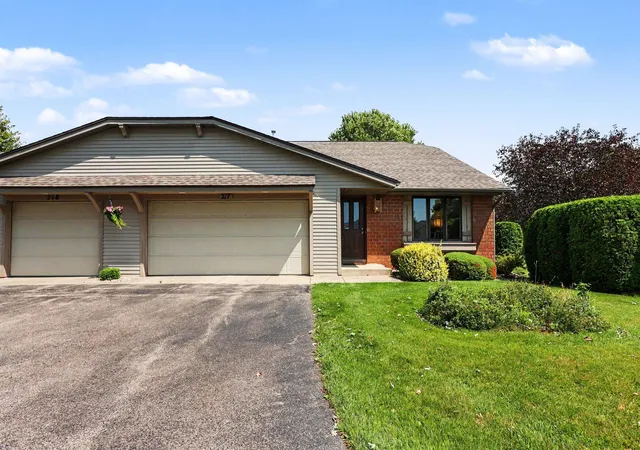 2nd image of 217 Parkside Dr, Zeeland, MI 49464 | MLS# 71026038112