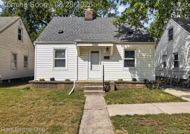 Photo 3 of Single family home for sale at 5048 Howe Rd, Wayne City Wayne, MI 48184 | MLS# 20261057414 | Listing updated on 2026-08-30