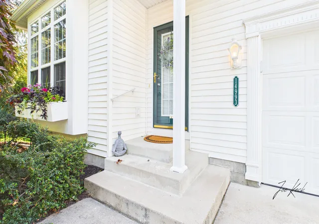 3rd image of 14993 Thoroughbred Run #2, Spring Lake, MI 49456 | MLS# 71026038136