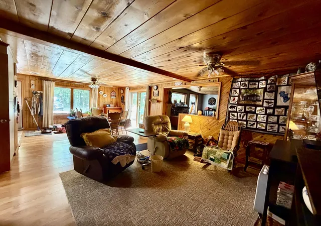 4th image of 8316 N Aqua Dr, Irons, MI 49644 | MLS# 67026038137
