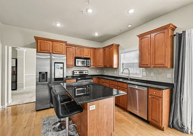 Photo 3 of Single family home for sale at 5229 Stapleton Dr, Kalamazoo, MI 49009 | MLS# 66026038143 | Listing updated on 2026-08-25