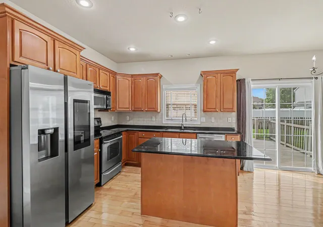 Photo 4 of Single family home for sale at 5229 Stapleton Dr, Kalamazoo, MI 49009 | MLS# 66026038143 | Listing updated on 2026-08-25