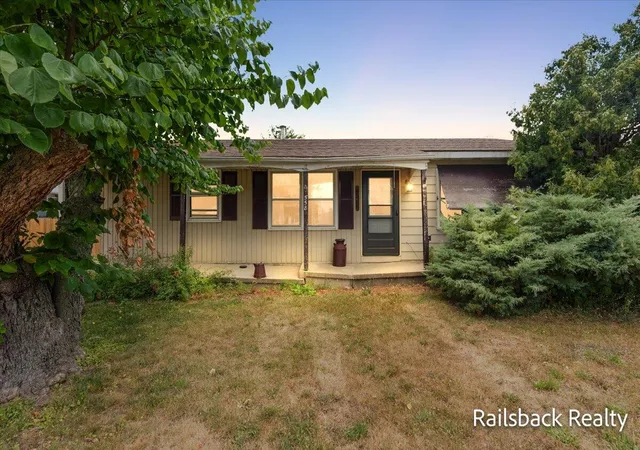 Photo 1 of Sale Pending at 558 S Union St, Sparta, MI 49345 | MLS# 65026038145 | Listing updated on 2026-07-29