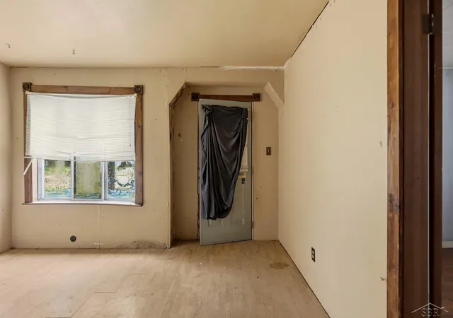 Photo 3 of Single family home for sale at 3102 Owen St, Saginaw, MI 48601 | MLS# 61050216007 | Listing updated on 2026-09-18