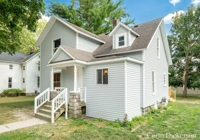 2nd image of 131 Washington St, Sunfield, MI 48890 | MLS# 65026038161