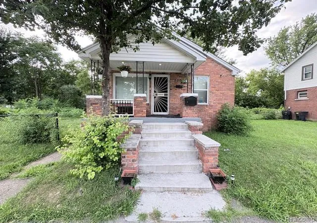 Photo 1 of Sale Pending at 2500 S Electric St, Detroit, MI 48217 | MLS# 20261057457 | Listing updated on 2026-09-11