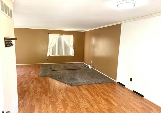 4th image of 308 David St, Pontiac, MI 48341 | MLS# 81026038175