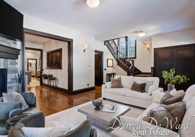 Photo 2 of Single family home for sale at 426 Lafayette Ave Se, Grand Rapids, MI 49503 | MLS# 65026038194 | Listing updated on 2026-09-11
