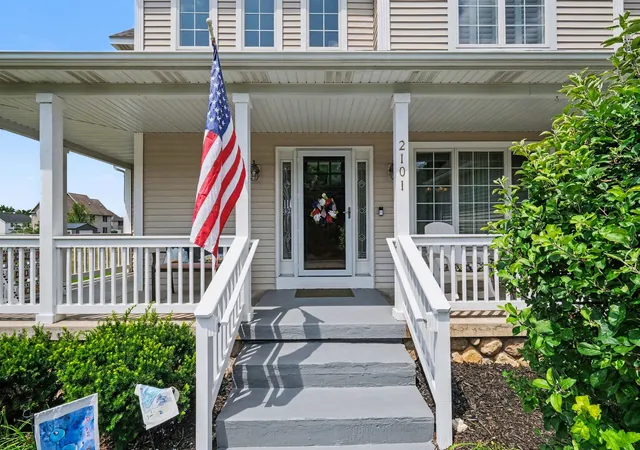 Photo 3 of Single family home for sale at 2101 Larkspur Ln, Grand Blanc, MI 48439 | MLS# 5050216031 | Listing updated on 2026-10-08