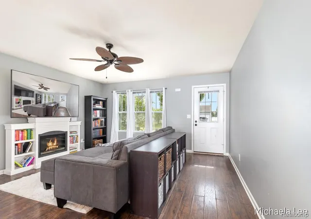 3rd image of 607 Nantucket Dr, Lansing, MI 48906 | MLS# 20261057496
