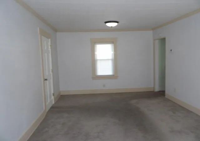 Photo 3 of Single family home for sale at 39 Troy St, Battle Creek, MI 49037 | MLS# 64026038201 | Listing updated on 2026-09-09