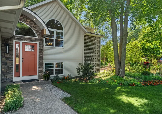 2nd image of 6806 Wiley Rd, Fennville, MI 49408 | MLS# 71026038203