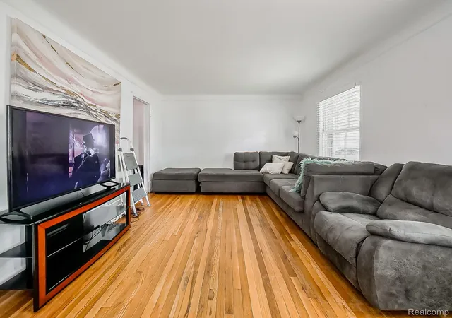 Photo 1 of Sale Pending at 17156 Ontario St, Detroit, MI 48224 | MLS# 20261057505 | Listing updated on 2026-09-17