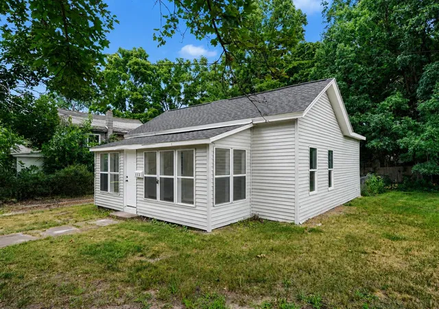 1st image of 112 S Irving St, Greenville, MI 48838 | MLS# 65026038219