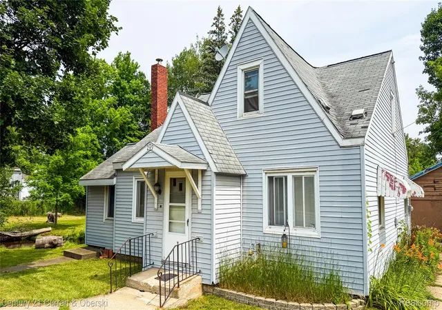 3rd image of 209 S Fifth St, Roscommon, MI 48653 | MLS# 20261057514