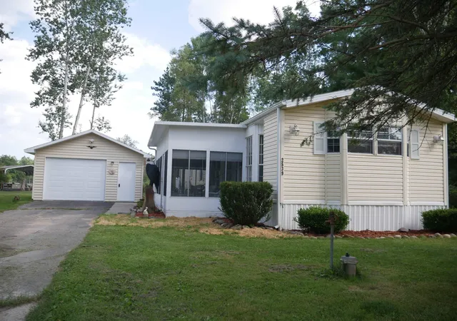 1st image of 2539 Highland Trl, West Branch, MI 48661 | MLS# 77080071445