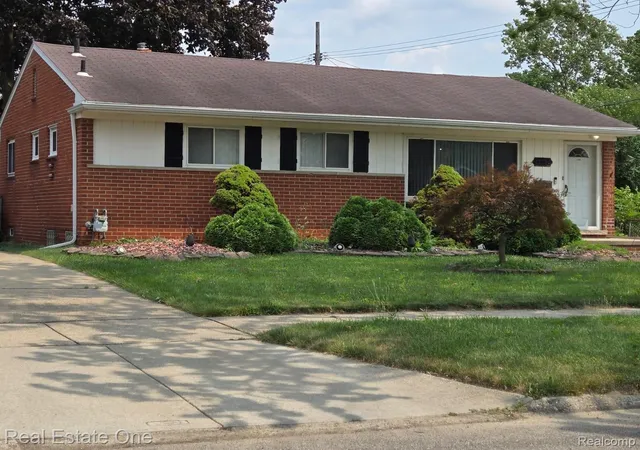 Photo 1 of Single family home for sale at 12730 Columbia St W, Redford, MI 48239 | MLS# 20261057542 | Listing updated on 2026-08-24