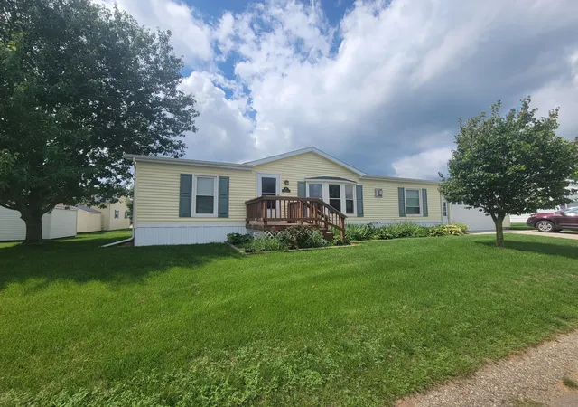 1st image of 13621 Ladyslipper Ln, Cedar Springs, MI 49319 | MLS# 65026038235