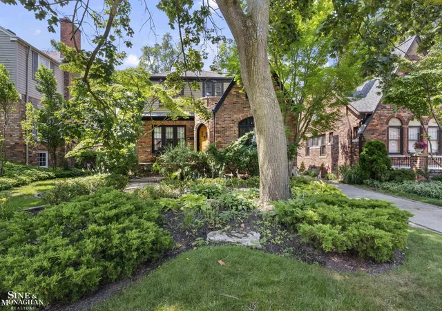 Photo 1 of Single family home for sale at 245 Ridgemont Rd, Grosse Pointe Farms, MI 48236 | MLS# 58050216054 | Listing updated on 2026-09-14