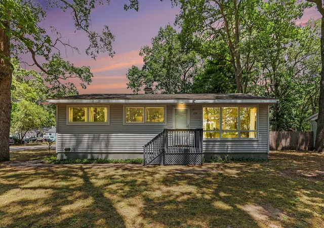 Photo 1 of Single family home for sale at 290 Eric Ave, Norton Shores, MI 49444 | MLS# 71026038245 | Listing updated on 2026-09-17
