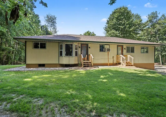 Photo 1 of Single family home for sale at 13720 N Drive S, Tekonsha, MI 49092 | MLS# 64026038248 | Listing updated on 2026-09-09