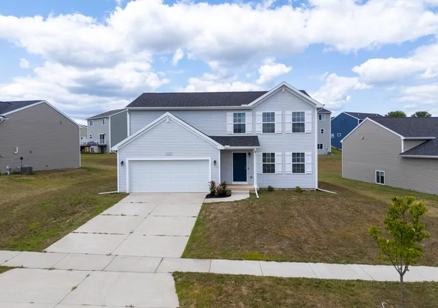 Photo 1 of Single family home for sale at 8449 E Sturtevant Ave, Richland, MI 49083 | MLS# 66026038255 | Listing updated on 2026-08-19