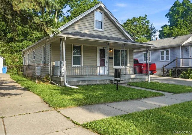Photo 2 of Single family home for sale at 27085 Dartmouth St, Madison Heights, MI 48071 | MLS# 20261057571 | Listing updated on 2026-08-01