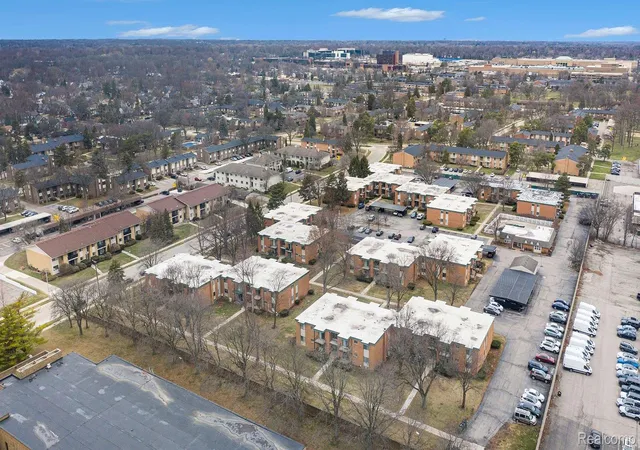 Photo 31 of Condo for sale at 1840 Axtell Dr #7, Troy, MI 48084 | MLS# 20261057576 | Listing updated on 2026-08-26