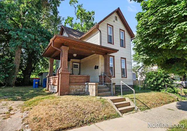 Photo 1 of Multi family home for sale at 214 Delaware St Se, Grand Rapids, MI 49507 | MLS# 65026038261 | Listing updated on 2026-07-24