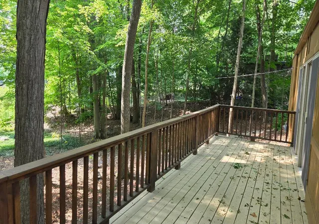 Photo 3 of Single family home for sale at 29204 Summerwood Rd, Farmington Hills, MI 48334 | MLS# 81026038271 | Listing updated on 2026-08-27