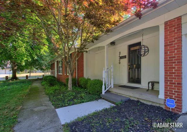 Photo 2 of Single family home for sale at 2430 Annchester Dr Se, Grand Rapids, MI 49506 | MLS# 65026038273 | Listing updated on 2026-09-11