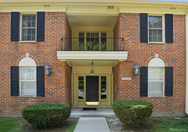 Photo 1 of Sale Pending at 29636 Middlebelt Rd #2602, Farmington Hills, MI 48334 | MLS# 20261057614 | Listing updated on 2026-08-17