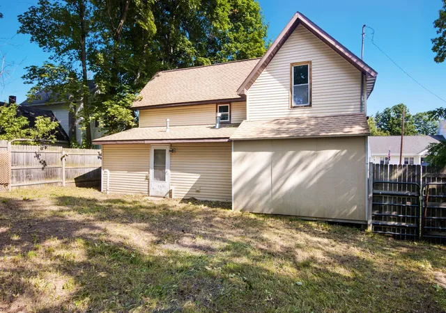 5th image of 8087 W State St, Central Lake, MI 49622 | MLS# 78080071455