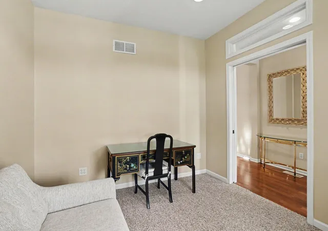 Listing Photo 3 - Condo for sale in building located at 6028 Heritage Mdw Dr, Holland, MI 49423