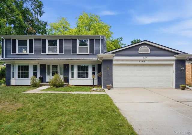 Photo 1 of Single family home for sale at 2921 Baylis Dr, Ann Arbor, MI 48108 | MLS# 20261057623 | Listing updated on 2026-09-06