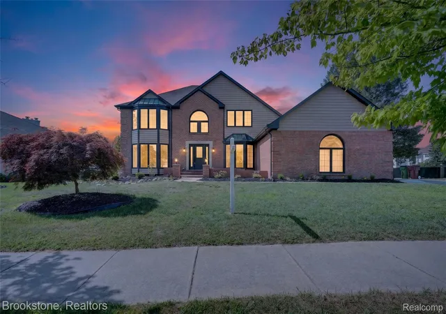 Single family home for sale at 8828 Grace St, Shelby Township, MI 48317 | MLS# 20261057630 | Listing updated on 2026-08-02