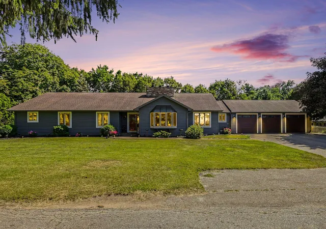 Photo 1 of Single family home for sale at 2390 Sycamore Path, Saint Joseph, MI 49085 | MLS# 69026038308 | Listing updated on 2026-08-31