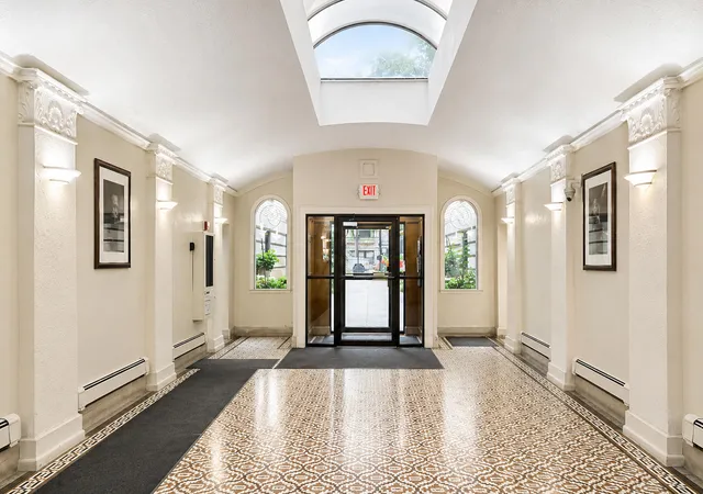 Photo 3 of Condo for sale at 120 Seward Ave #201, Detroit, MI 48202 | MLS# 81026038316 | Listing updated on 2026-08-26