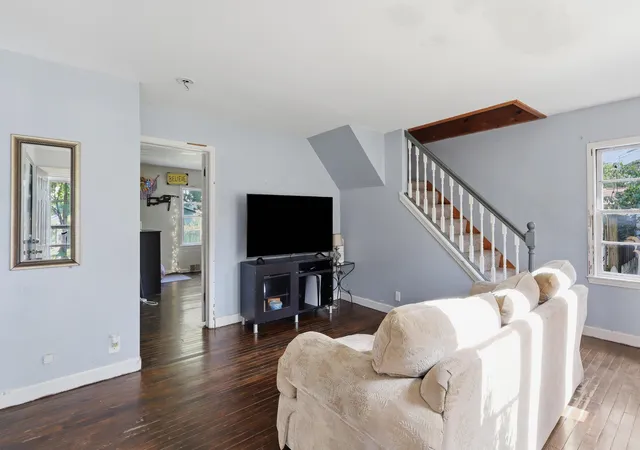 Photo 3 of Single family home for sale at 617 East St, Three Rivers, MI 49093 | MLS# 65026038327 | Listing updated on 2026-09-01